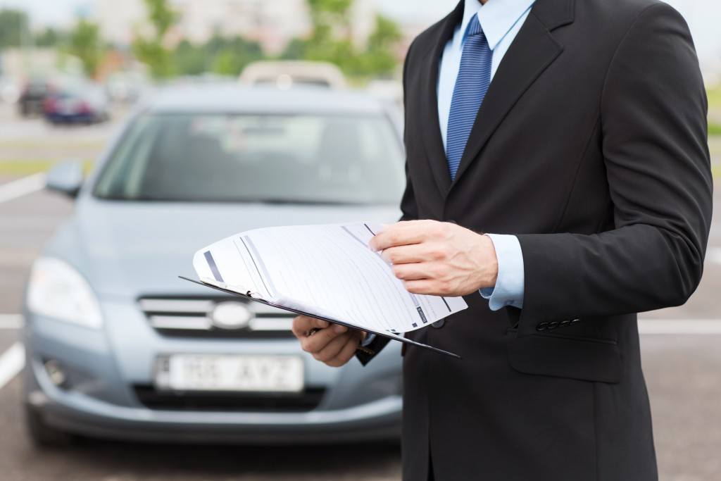 8 Ways to Save Money on Your Car Insurance Plan